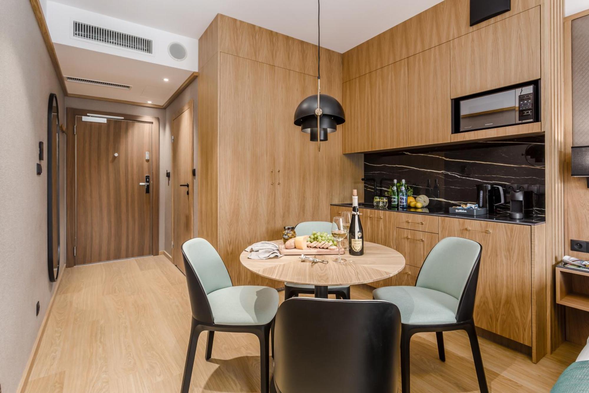 Deo Plaza Apartamenty Premium By Rent Like Home Gdansk Bagian luar foto