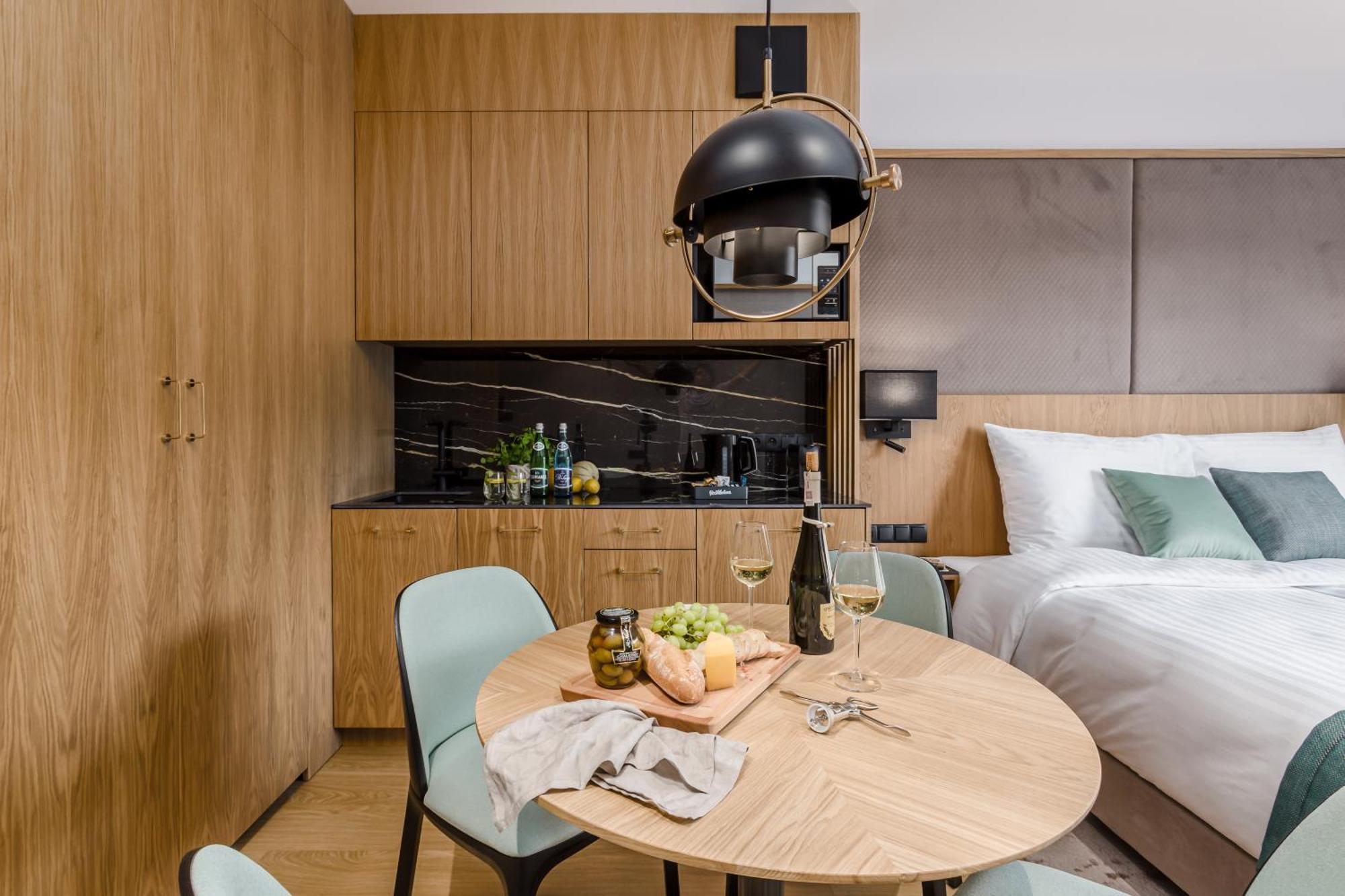 Deo Plaza Apartamenty Premium By Rent Like Home Gdansk Bagian luar foto