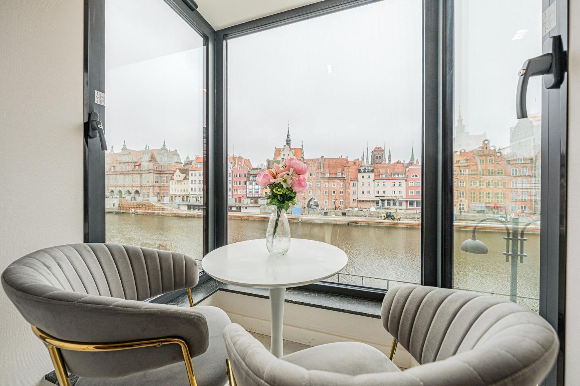 Deo Plaza Apartamenty Premium By Rent Like Home Gdansk Bagian luar foto