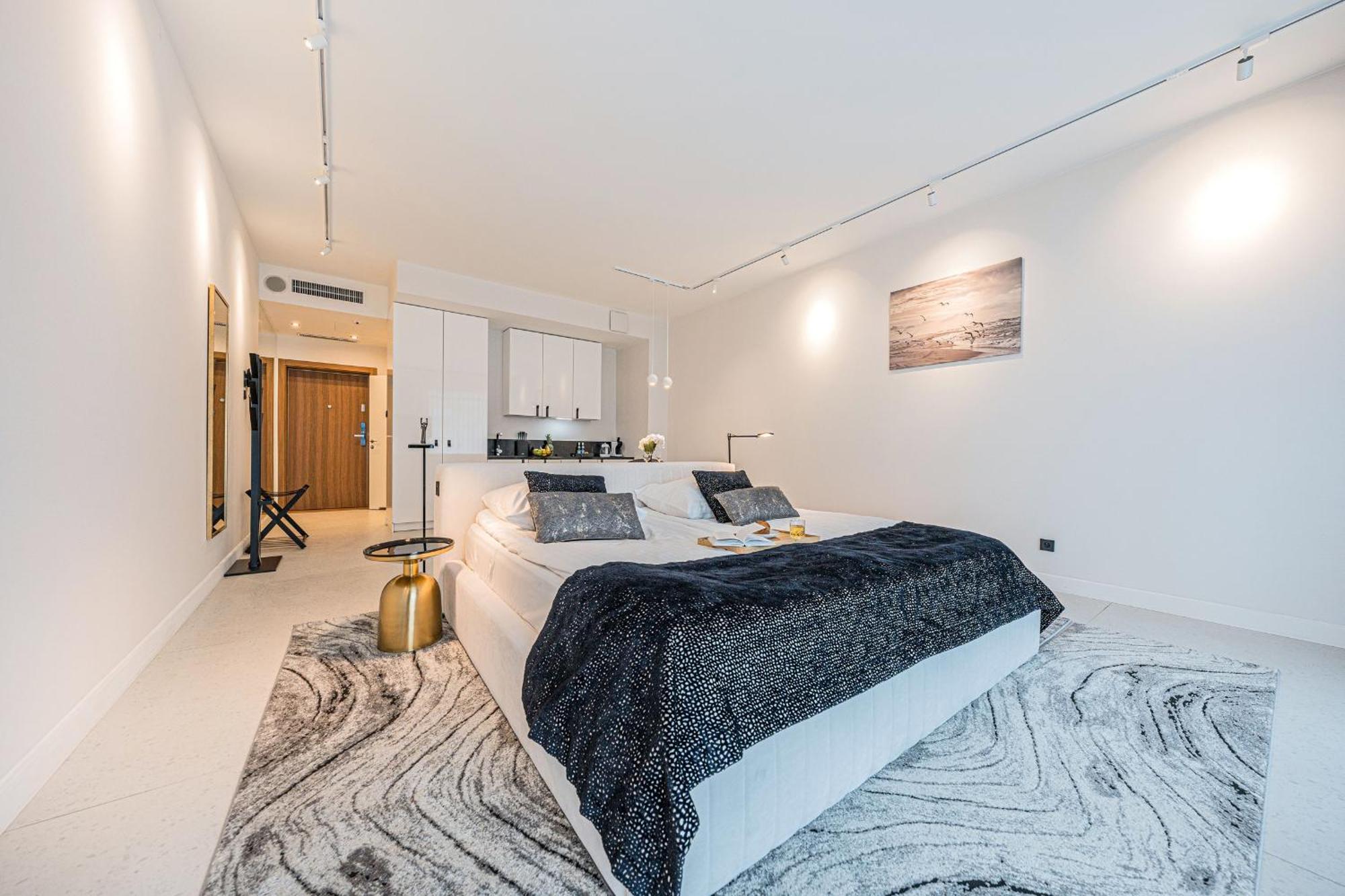 Deo Plaza Apartamenty Premium By Rent Like Home Gdansk Bagian luar foto